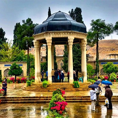تور شیراز آذر