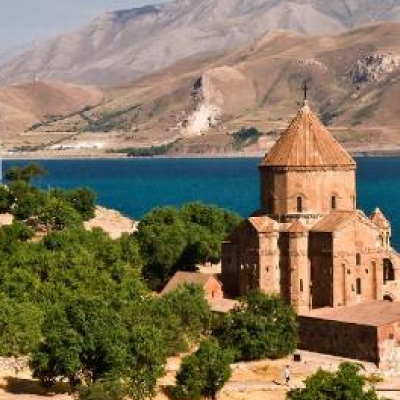 تور وان 4 شب